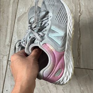 New Balance Women's Gray and Pink Sneakers